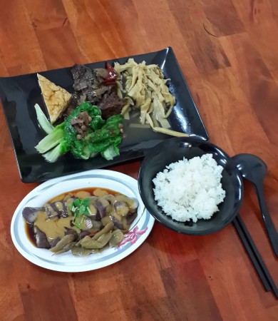 菜色以清淡乾淨取勝